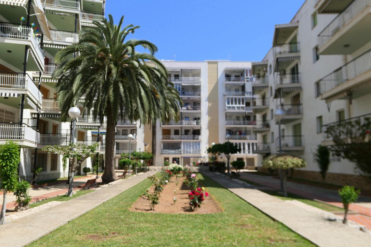 Rentalmar Aries Plus Salou Exterior photo